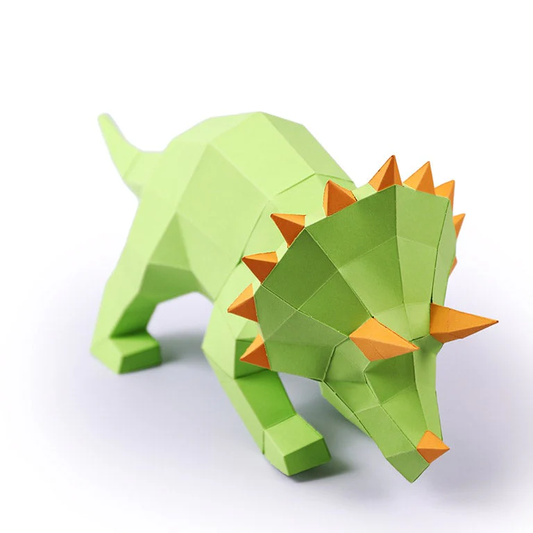 Triceratops 3D Paper Model, Lamp - Image 3