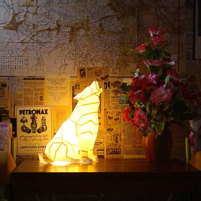 Wolf 3D Paper Model, Lamp - Image 5